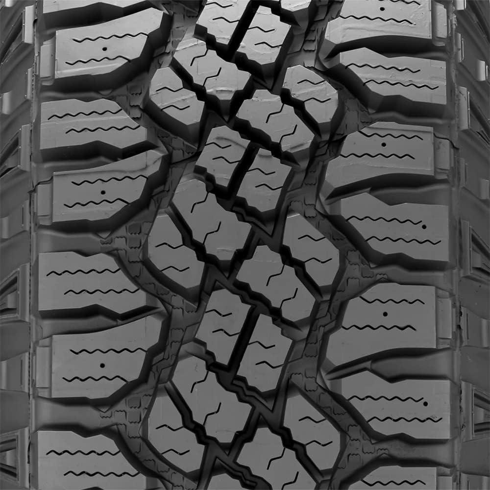 Goodyear Wrangler DuraTrac LT275/70R18 121/118R D - Image 5